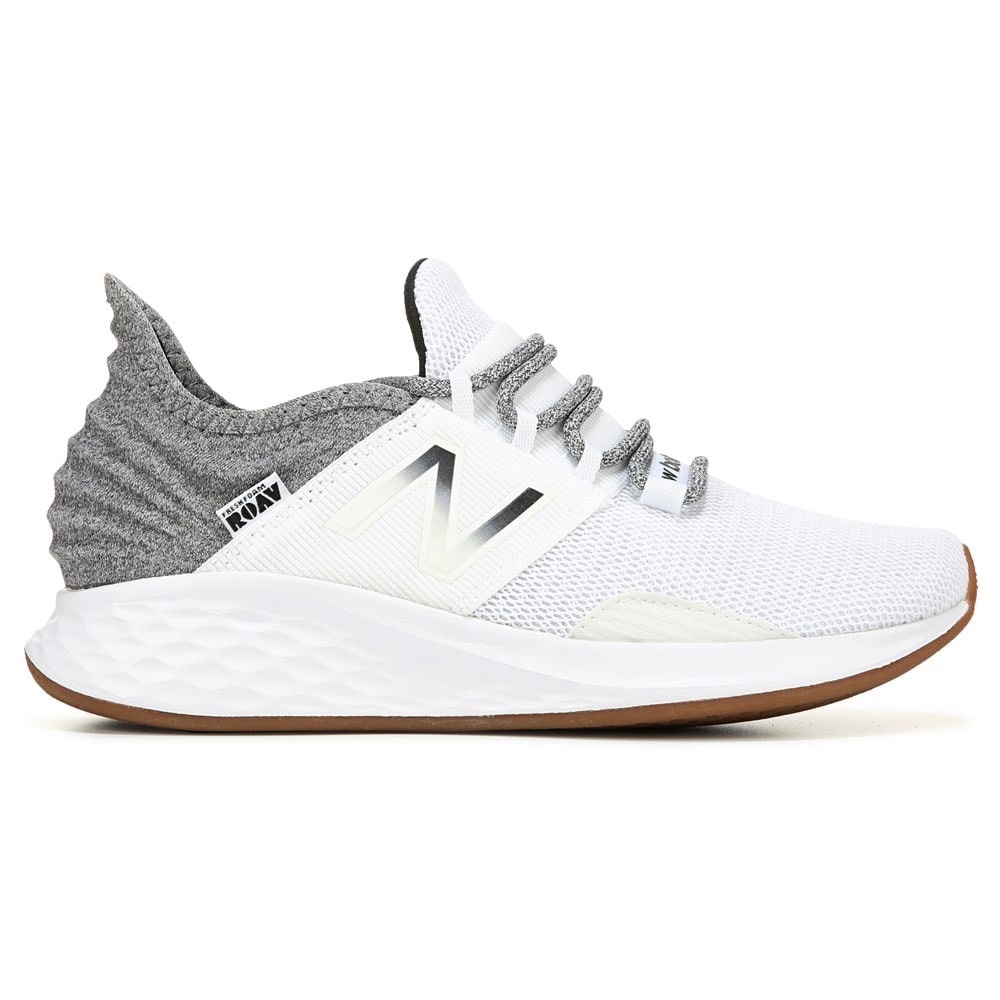 Women's New Balance Roav
V1 Sneakers